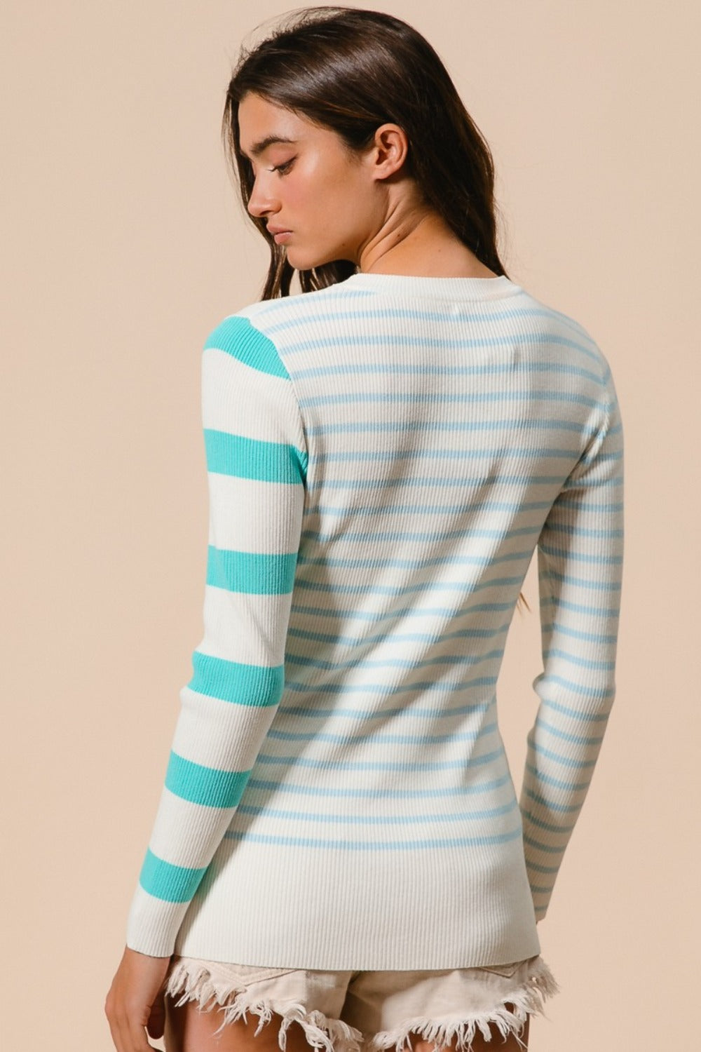 **BiBi Contrast Striped Asymmetrical Hem Knit Top