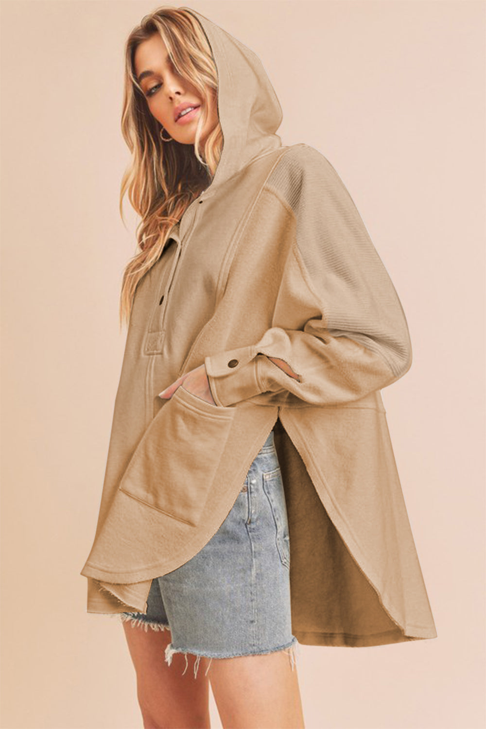 *Aemi+Co Slit Half Snap Oversize Hoodie